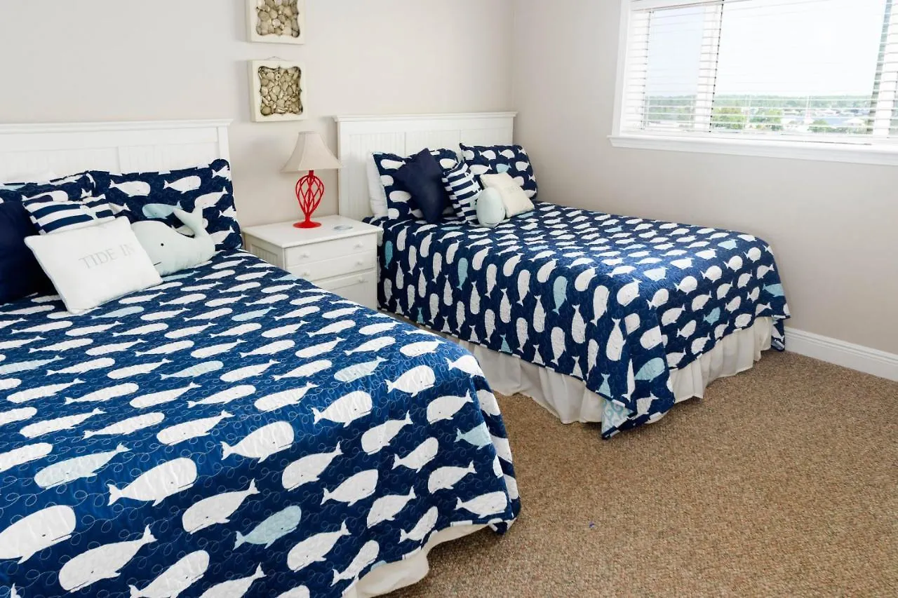 Beachfront & Free Beach Service-Master On Gulf! Panama City Beach 0*,  United States