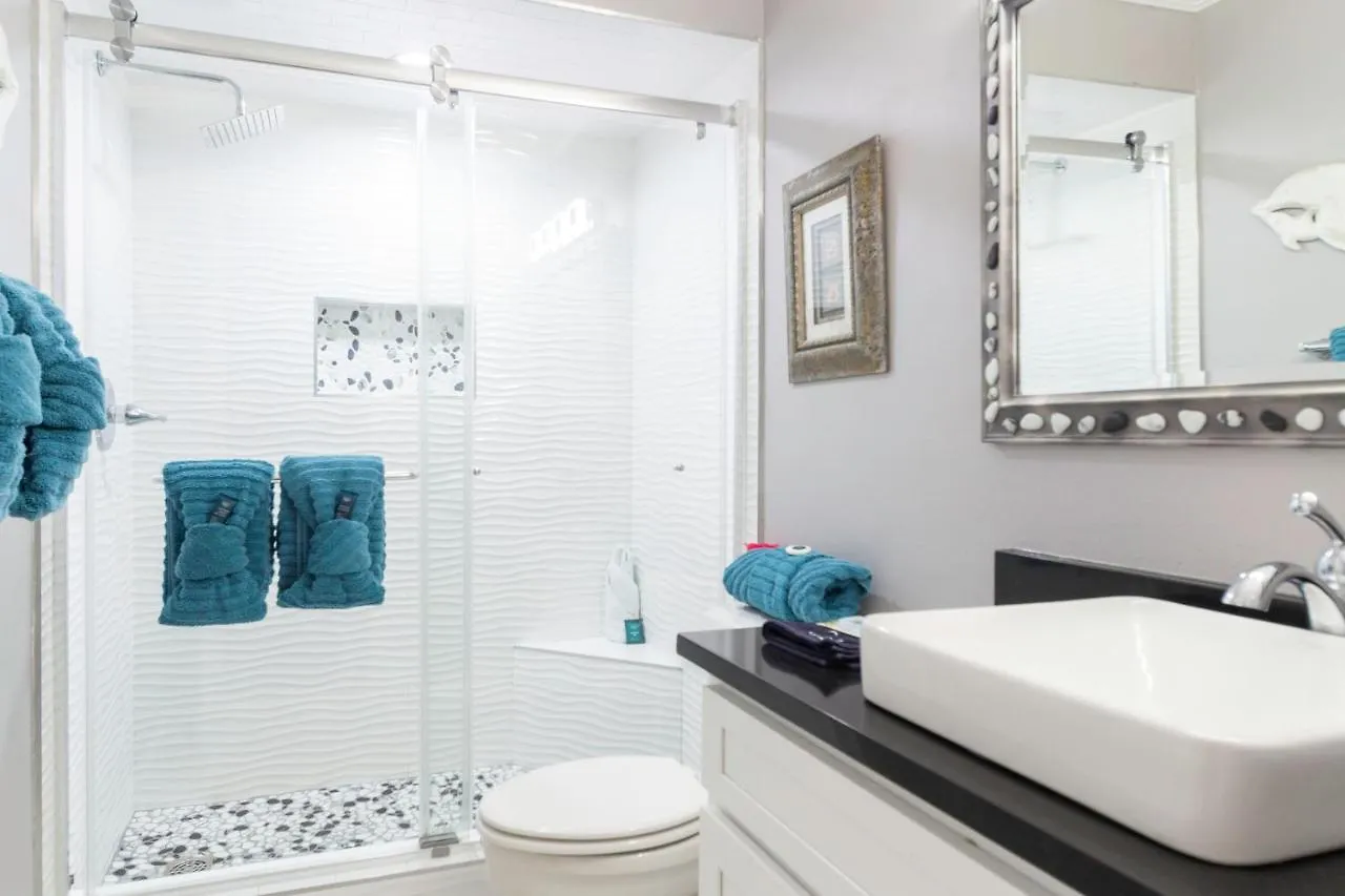 Apartment Beachfront & Free Beach Service-Master On Gulf! Panama City Beach