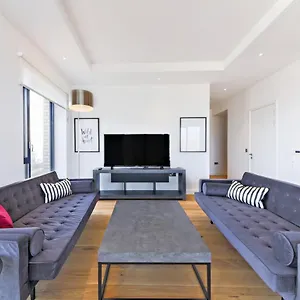 Amazing Flat In A New Modern Building , London United Kingdom
